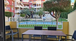 Apartamento con Piscina - Image 5