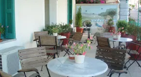 Orfeas Hotel - Image 2
