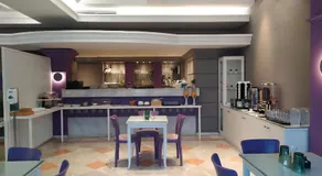 Hotel Plaza - Image 2