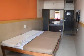 Hotel Abhiruchi Lodging - Image 5