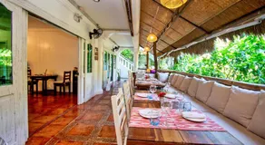 Lanterna Hotel Boracay - Image 2