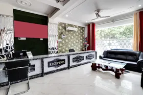 OYO 45399 Hotel Legacy Rbl - Image 3