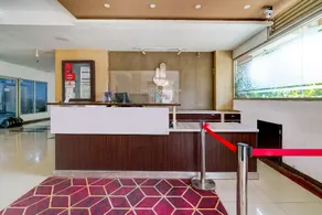 Collection O 92643 Emerald Apartement By Tahha Hospitality - Image 5