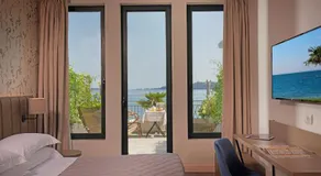 Hotel Du Lac Gardone Riviera - Image 2