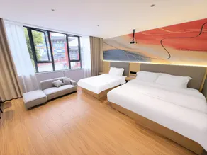 Jin Yue Business Hotel (Zhongshan Road Huangzhou Bridge Branch) - Image 2