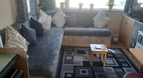 Deluxe 3 bedroom Lyons Robin hood oaklands with free wifi free sky - Image 2