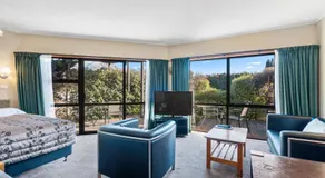 Aspiring Lodge Motel - Image 2
