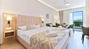 Remaneo Aparthotel - Image 2