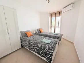 Apartment mit herrlichem Meerblick, exzellenten Einrichtungen, beheiztem Innenpool - Image 5