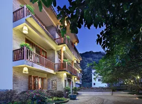 Yangshuo Village Inn Boutique Hotel - Image 2
