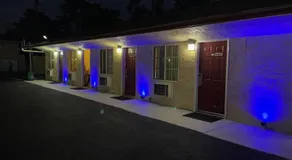 Economy Inn Paso Robles - Image 3