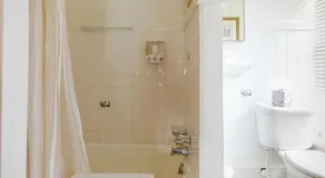 Magnolia House Inn - Image 2