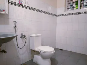 OPERA HOMESTAY - Image 2