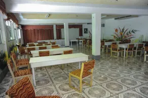 Glorianna Hotel - Image 4