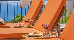 White Garden Villas - Image 5