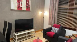 Cute Cottage Central Bathgate Inc Sofa Bed - Image 2