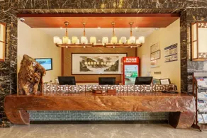 Royal Bay Hotel - Image 5