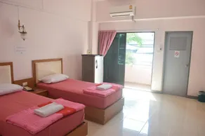 Home Kru Auon - Image 2