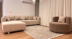 Luxurious and hotel-like accommodation with garden view - Image 2