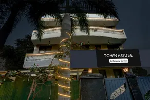 Super Townhouse Sushant Lok Phase 1 Formerly Hotel Neven - Image 2