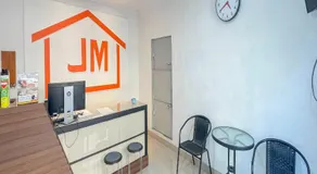 JM Tuparev Mitra RedDoorz - Image 3