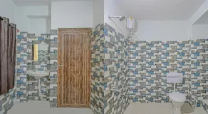 Hotel O ALISHA LODGE - Image 3