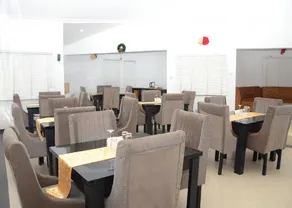 Cynarisso Hotel - Image 2