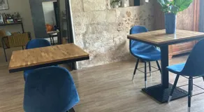 Le Petit Caviste - Chambres D'hôtes & Suites - Image 4