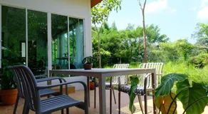 Cozy Tiny House Nature Retreat with Mountain Views - Image 5
