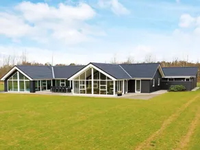 5 Sterne Ferienhaus in Højslev - Image 1