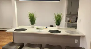 Cozy Private Room - Image 3