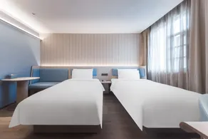 Hanting Hotel Xi'an Ming City Wall Railway Station New Store - Image 2