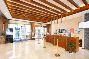 Rongyi Shanshui Hotel - Image 3