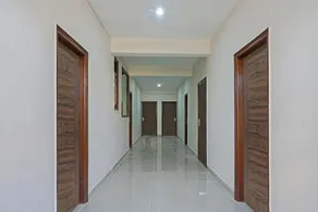 Hotel O by OYO Stay Inn - Image 4