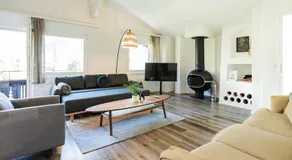 Modern designed, luxury mountain view Apartment - Image 2