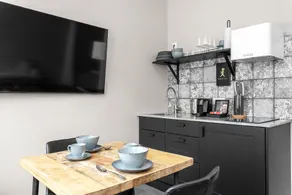 Central location deluxe studio for 4 - Image 3