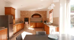 Fantastic Family Home with Pool at Concord - Image 3