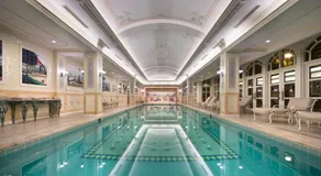 Hong Kong Disneyland Hotel - Image 4