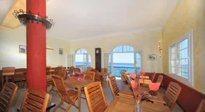 Hôtel de la Plage Les Arcades - Image 3