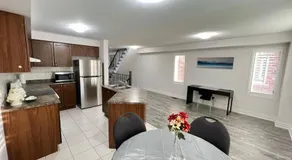 Beautiful Vacation Home near Toronto Airport - Image 3