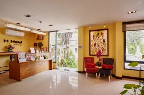 H Hotel Phrasing - Image 2