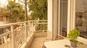 Lucky Rooms - Image 2