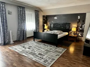 Haus Alt - Image 2