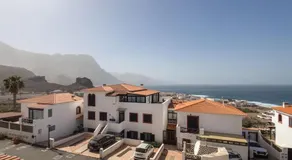 Ático con terraza en Agaete - Image 3