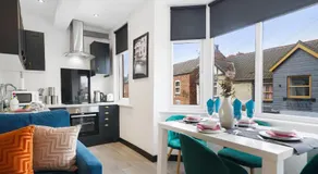 The Yorkshire Hideaway - Sleeps 4 - Great Location - Image 3