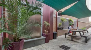The Emperors Crown Hostel - Image 2