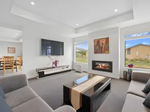 Hunter 3 Bedroom Apartment C - Image 2