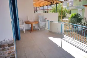Denize 50 Adım triplex villa - Image 1