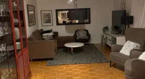 Comfy Cozy Room in beautiful home - Image 4