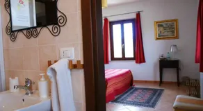 B&B Fox's Hill - Image 2